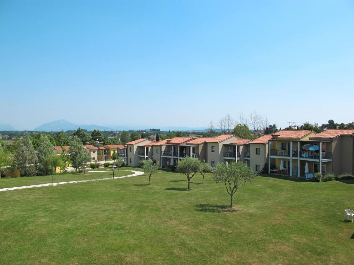 Apartment Belvedere Village-4 By Interhome Castelnuovo del Garda Exterior photo